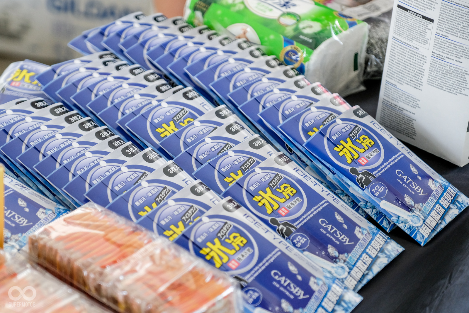 可別以為Gatsby只有髮蠟，Gatsby的涼感濕紙巾效果相當明顯，炎炎夏日抹除汗水，快速降溫的好夥伴