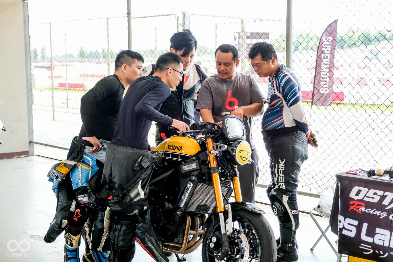 現場提供Qstarz的安裝與解說，該產品是賽道成績精進的必要利器