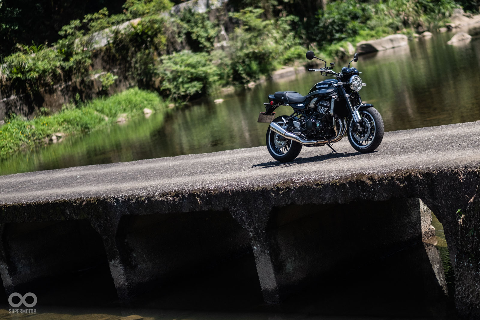 這裡除了能拍攝出漂亮的溪邊美景之外，還能下水泡泡腳清涼一下