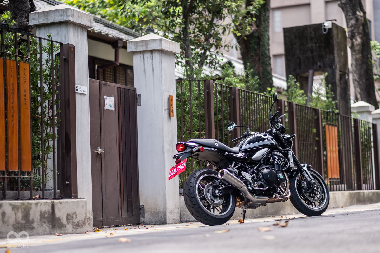 隱藏在台北市區巷弄內的齊東老街，有著少見的整排日式宿舍群