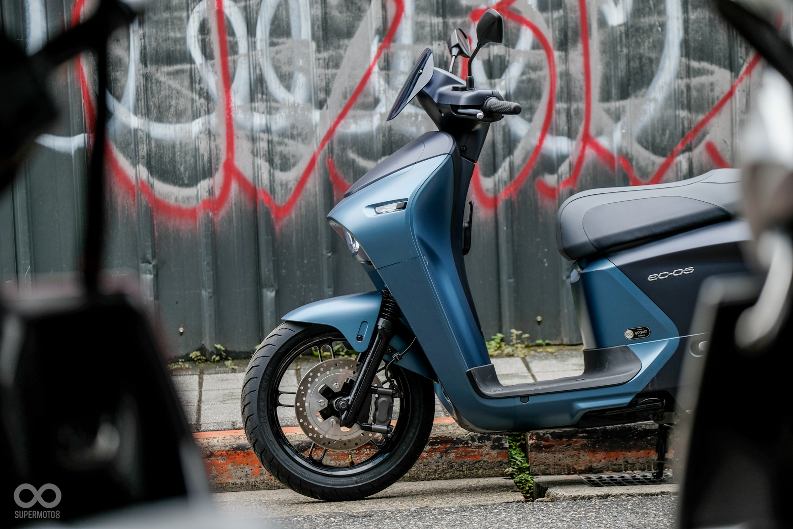 前車殼侵略感十足