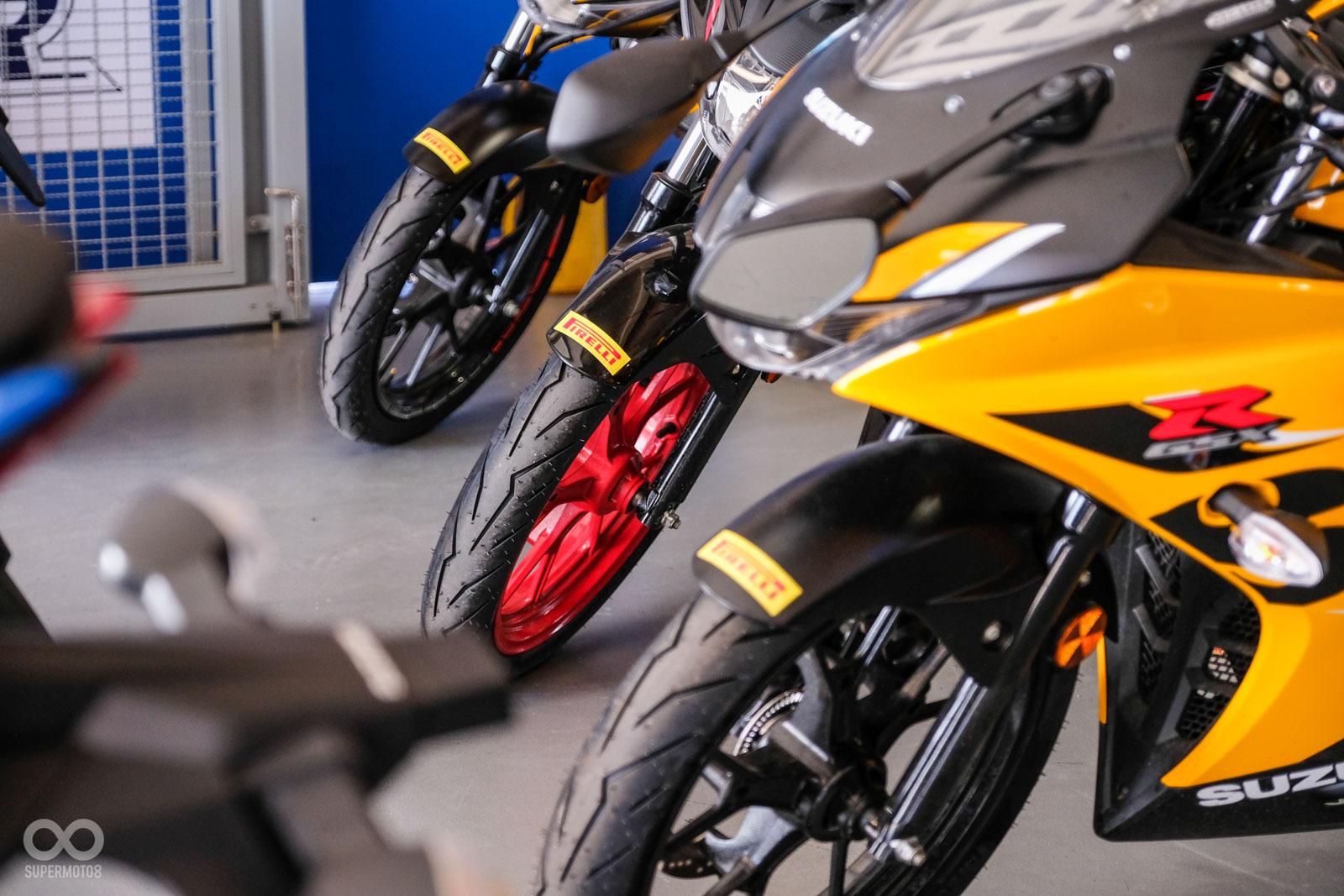 現場的台鈴公司蛼,已更換為ROSSO SPORT輪胎