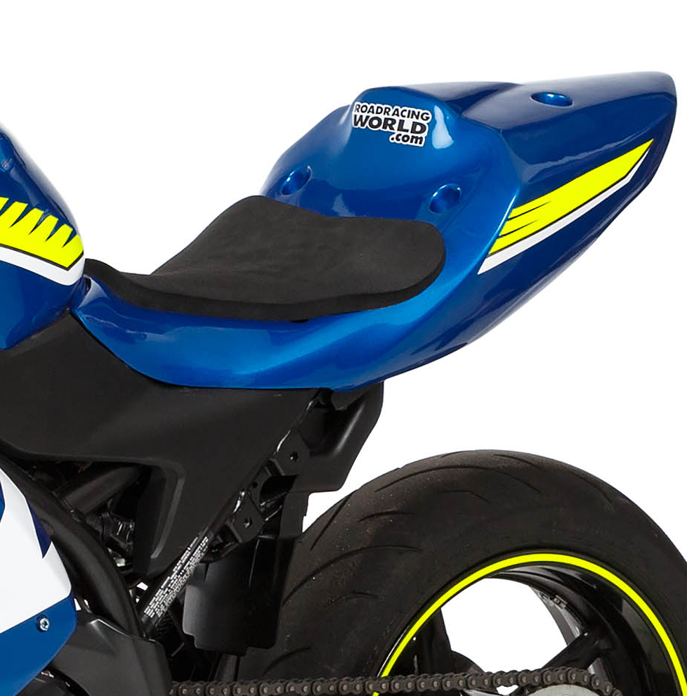 單座尾殼細部，車身中段的小腰蓋可以沿用原廠部件。