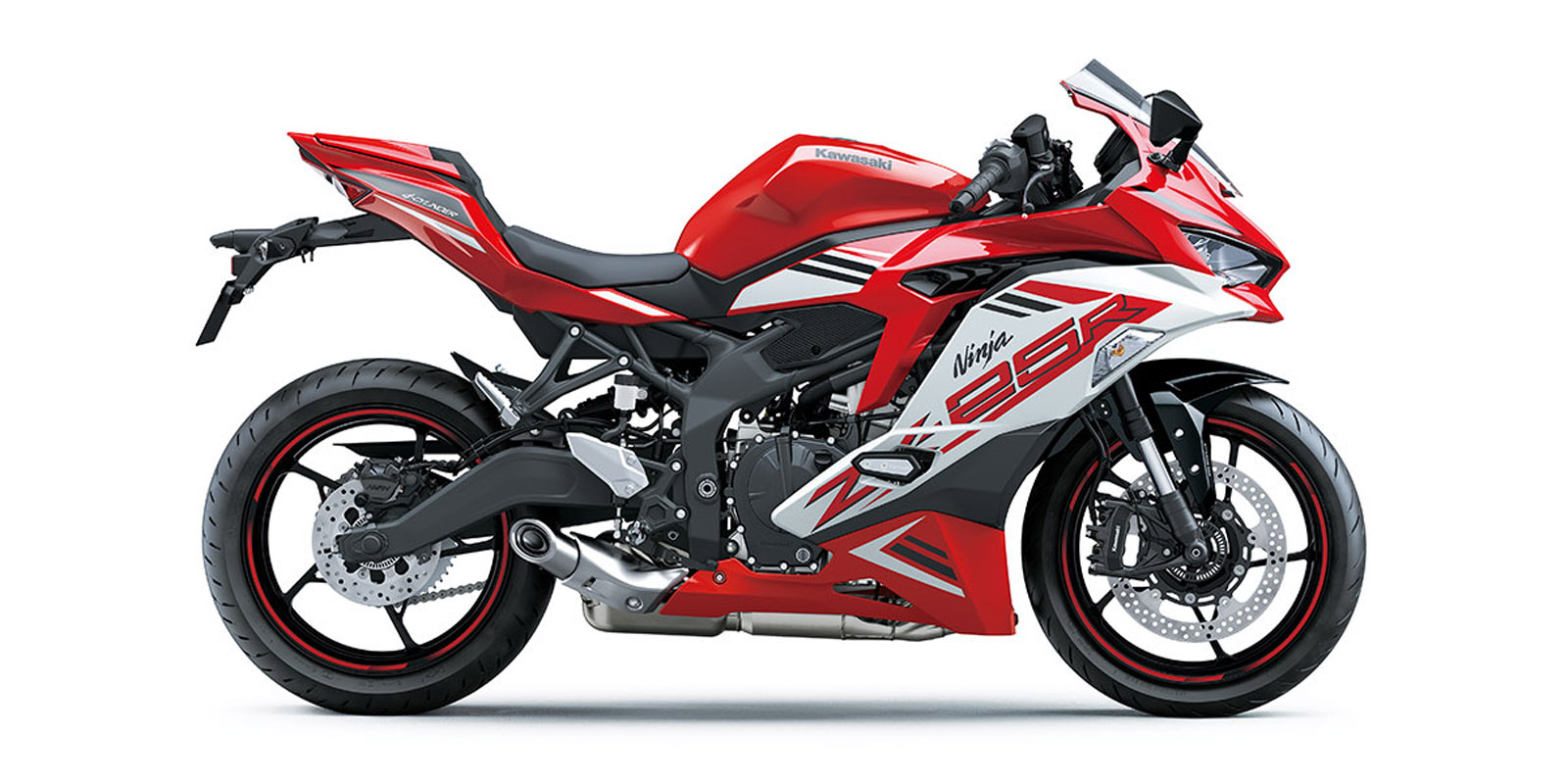 大膽的紅白配色,一洗過去KAWASAKI以綠色為主體的視覺感受