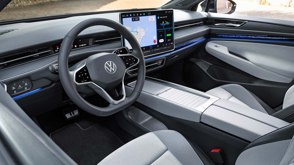 車內採用著5.3吋的全數位儀表