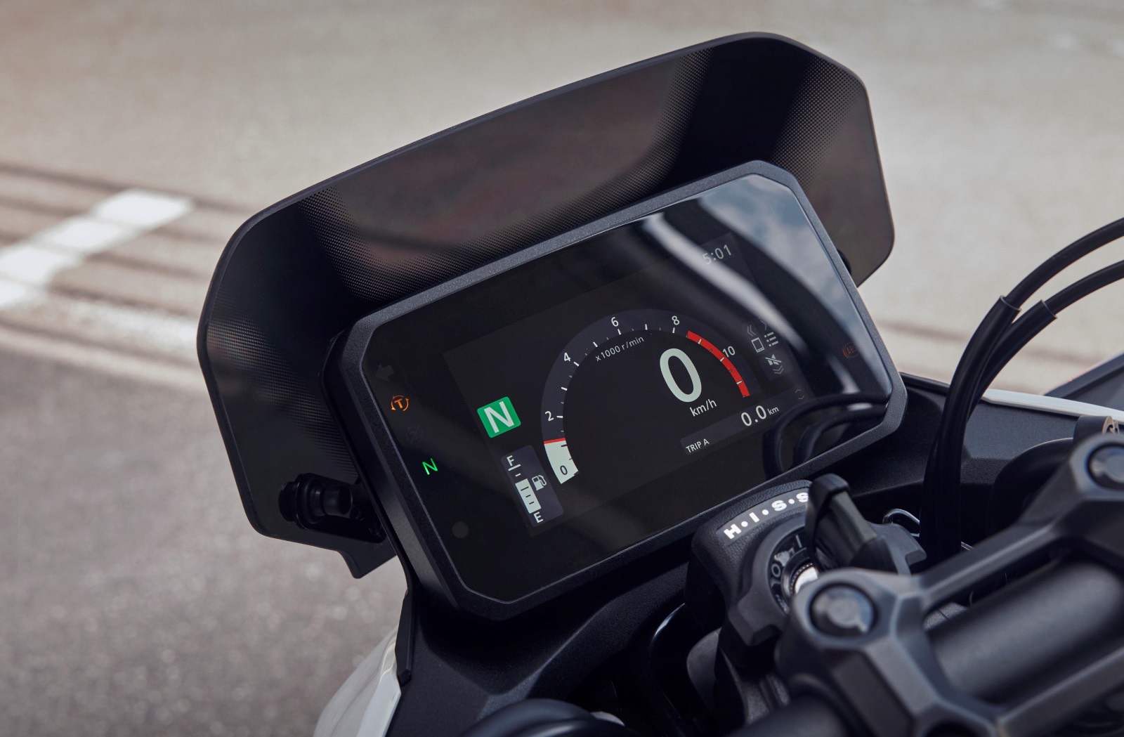 TFT全彩液晶儀表同樣搭載於全新CB500 HORNET