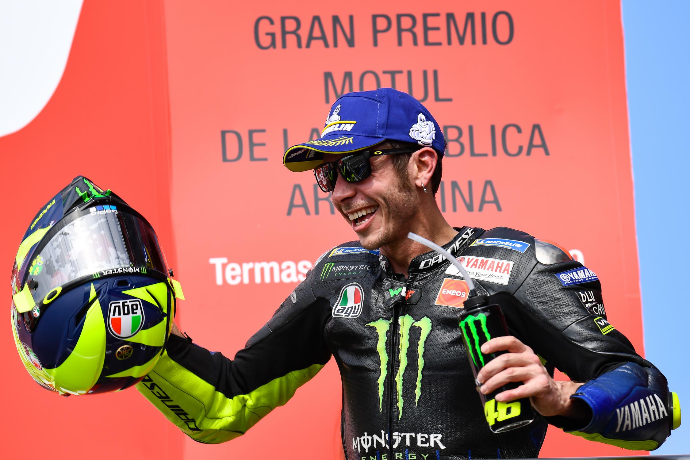 這一站的Rossi很有年輕時的騎乘風格