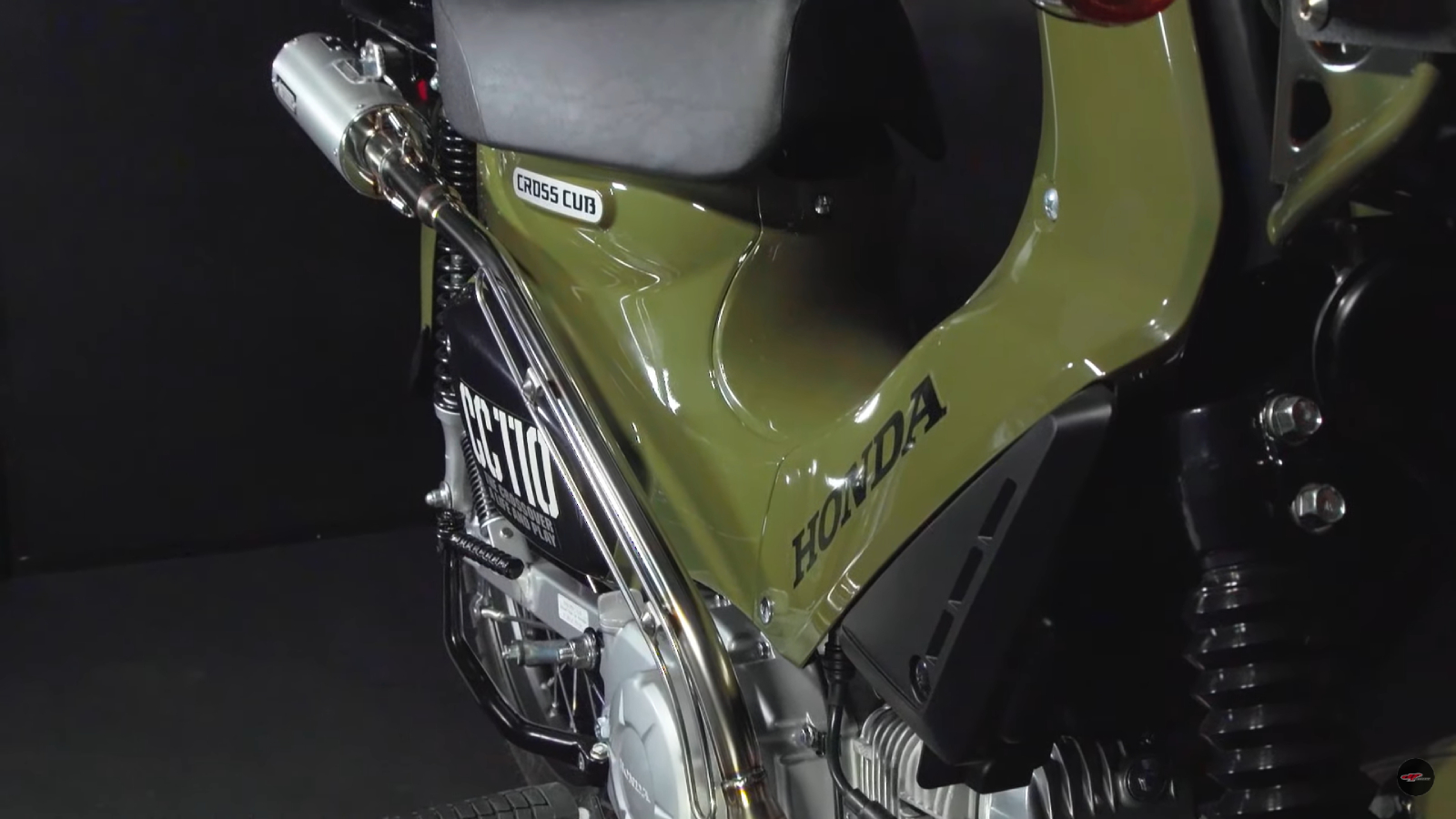 無論任何角度,Delta 4-S Mini排氣管都是令人感到驚艷的點綴