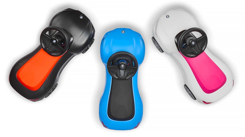 三款塗裝的座椅都用上了對比色