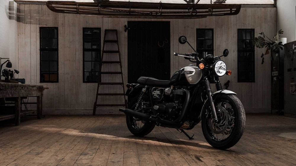為了紀念Triumph和「紳士路騎」活動合作十周年，特地推出全新特仕車款Bonneville T120 Black DGR Limited Edition