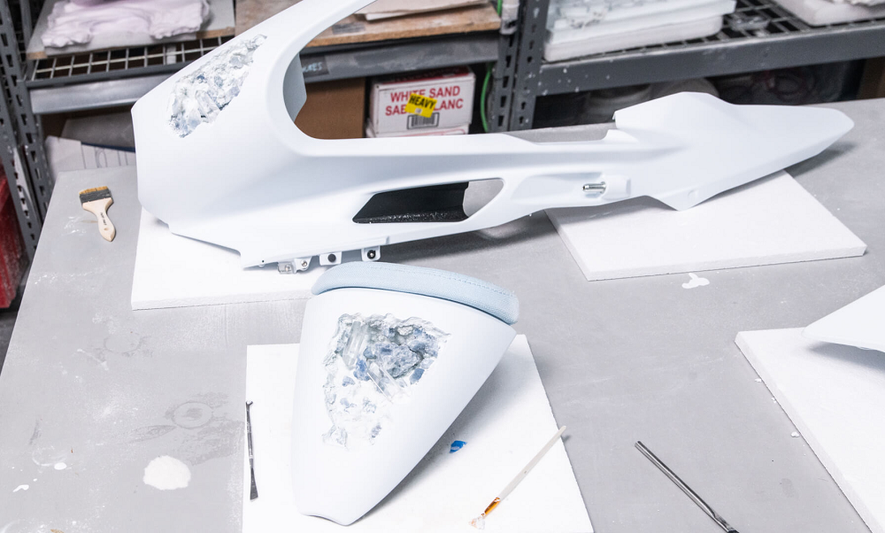 整輛車有不少地方都有著特殊的材質,相當精緻