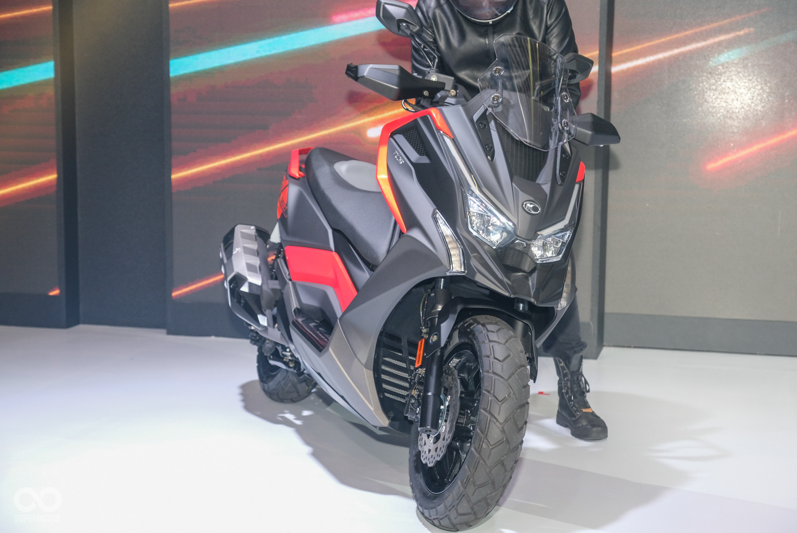 全新的冒險越野速可達DT X360