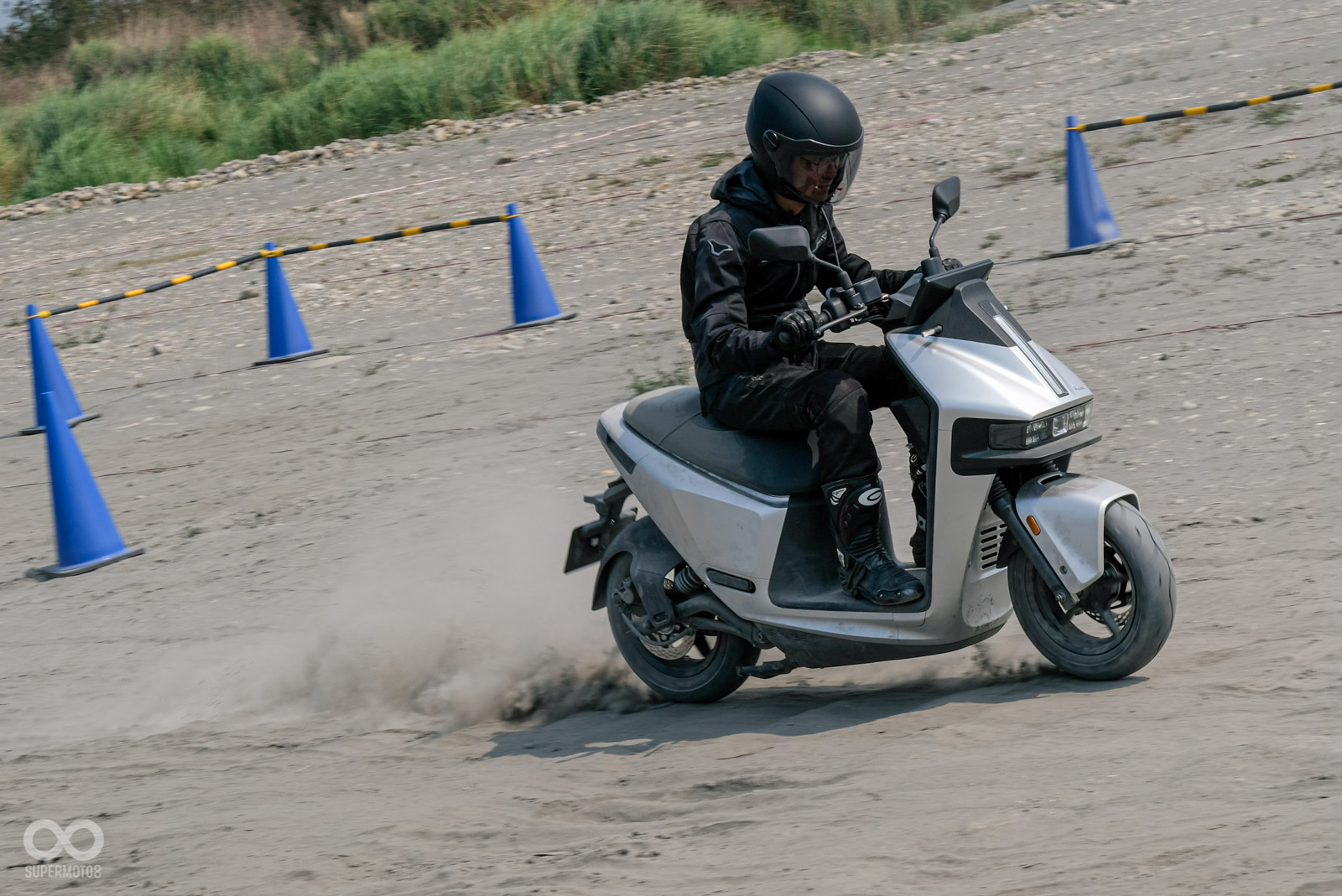 不同模式下，電門靈敏度差異相當明顯