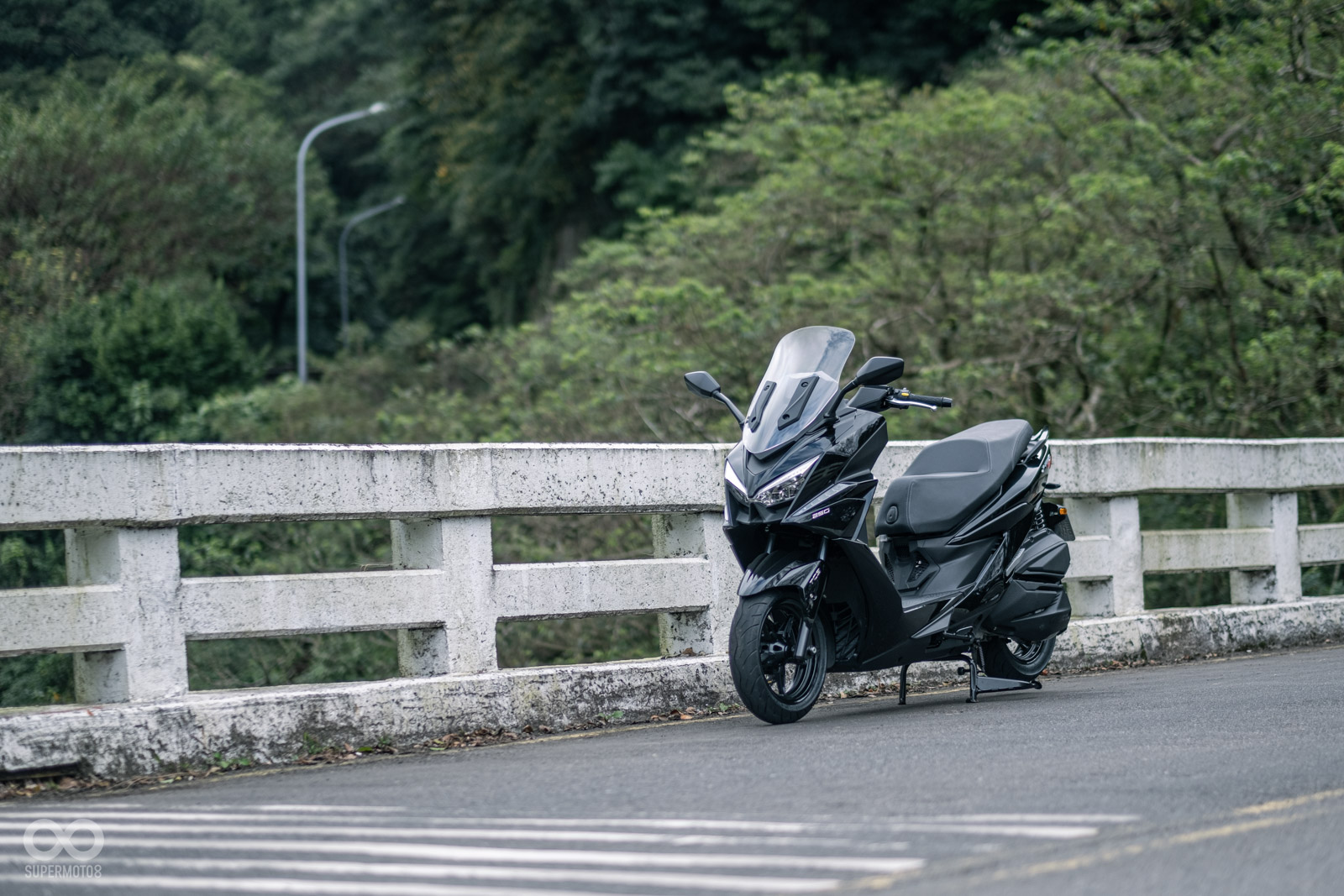 KYMCO今日舉辦全新的XTOWN ST 250白牌羊上市發表會,同場更帶來DOWNTOWN GT350試乘活動!