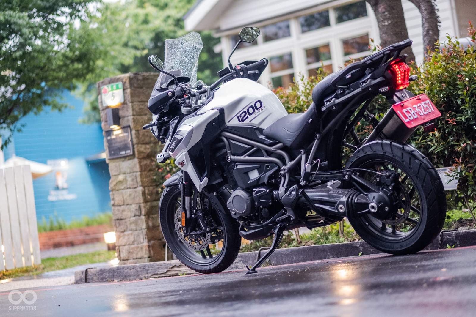 2019年TRIUMPH總代理安東貿易也引進了TIGER 800/1200的全新車款進入台灣市場