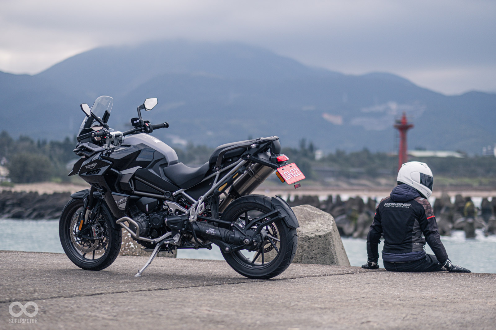 即便重量降低，座高依舊是標準ADV規格