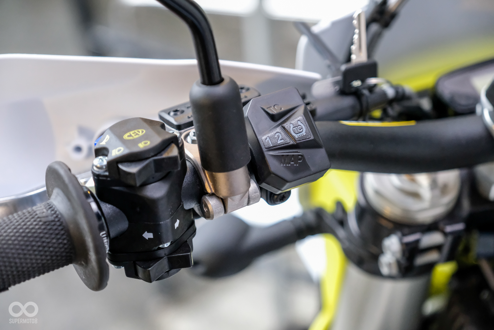 全車系標配供油Maps可調、循跡控制系統