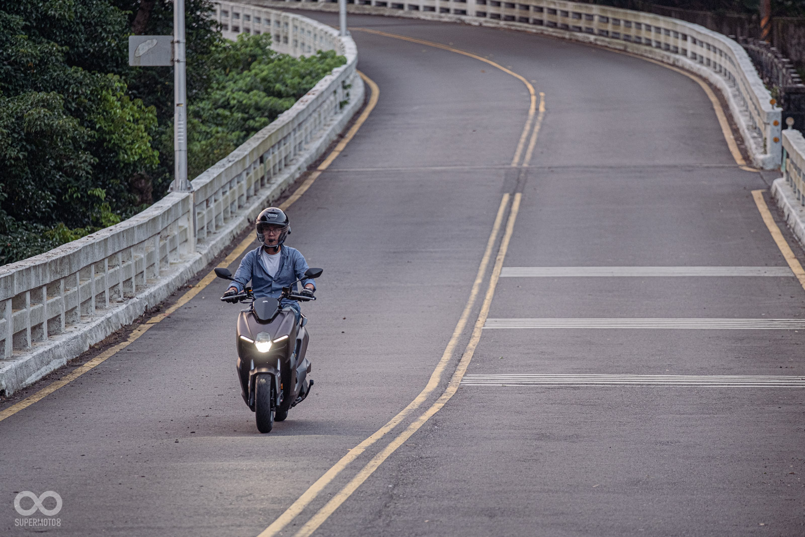 原先以為MMBCU跑旅車的設定在山路上會偏慢節奏