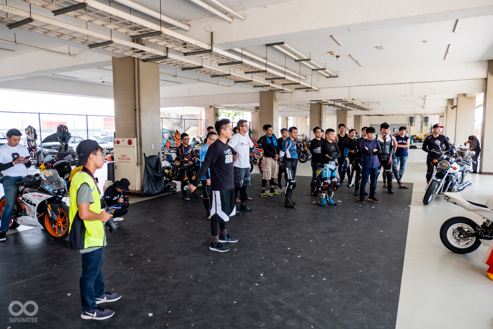 安全講習、旗號講解也不能少