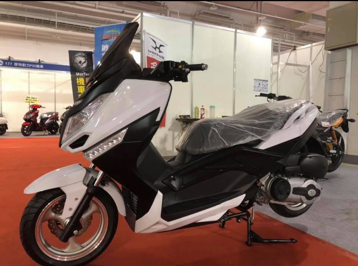 98000元的售價比不少150-200級距的車款還要便宜,相信對於有通勤路權需求的消費者,VITA 300確實是相當吸引人