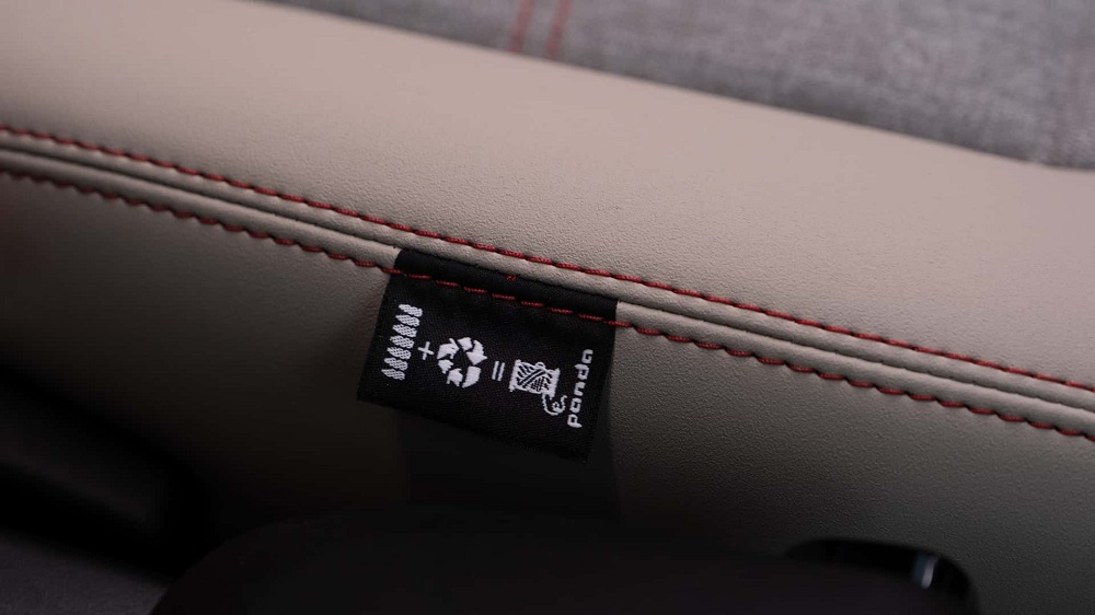 椅子的材質也響應環保，使用了環保材質打造而成