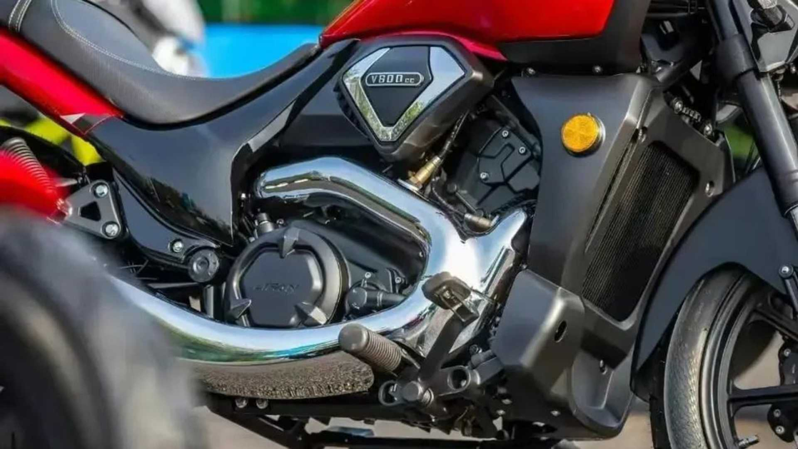 這具中排量的V型雙缸引擎動力數據不俗