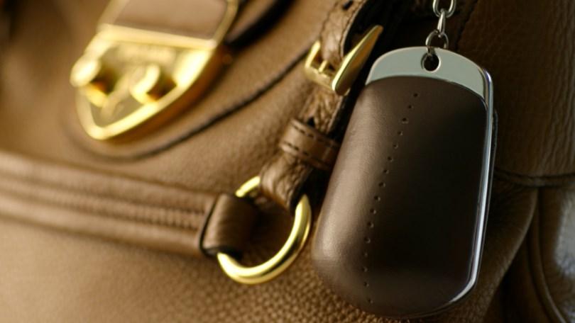 Handbag Dyetonator外型與一般的吊飾無異,不容易被嫌犯發覺