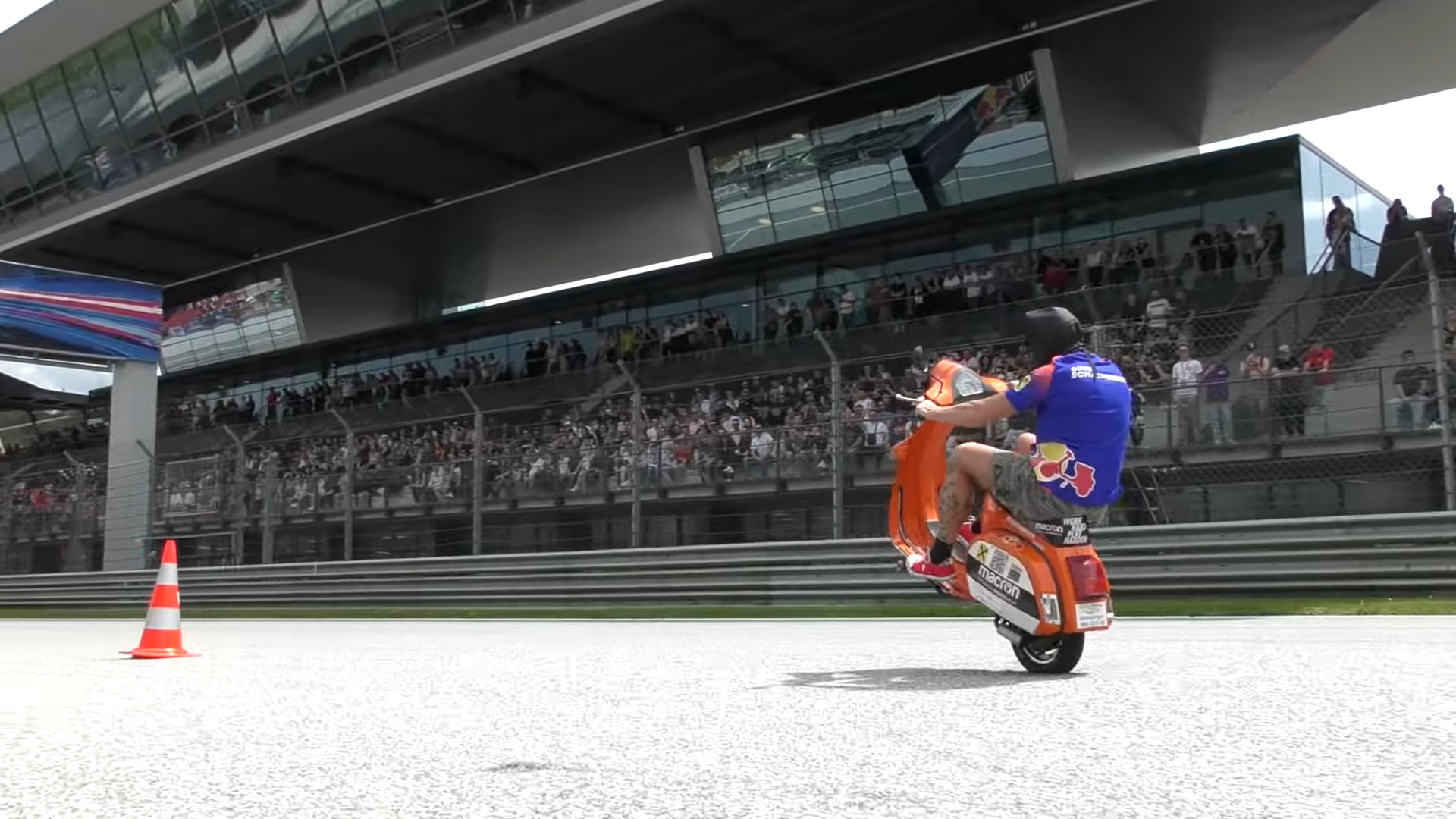 國外特技選手Günter Schachermayr以孤輪特技再次挑戰世界紀錄