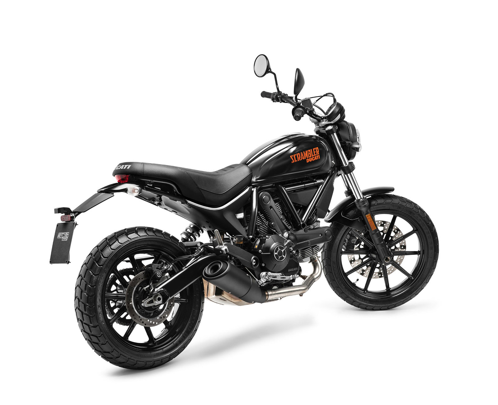 以Ducati SCRAMBLER Sixty2的400cc動力為基礎打造的網路限定車款。