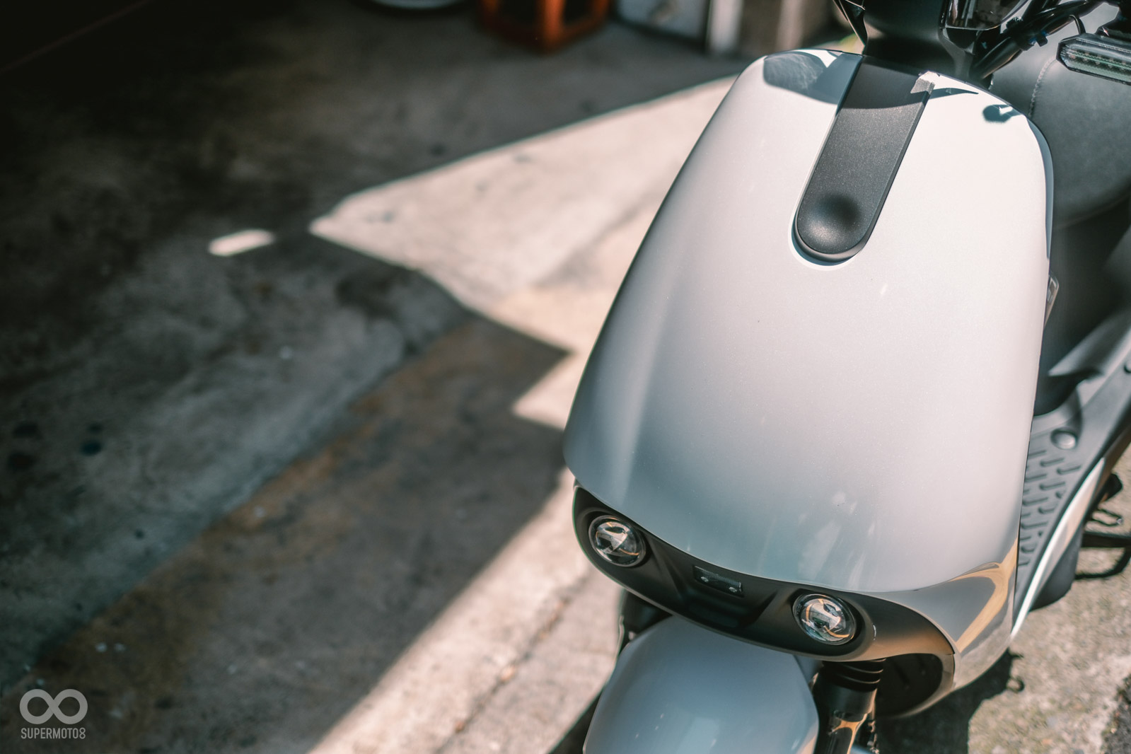 圓潤的前面版設計