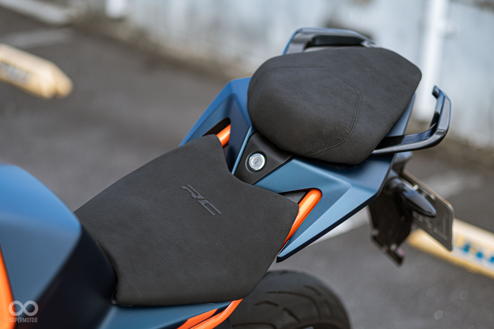 改為前後分離式的坐墊