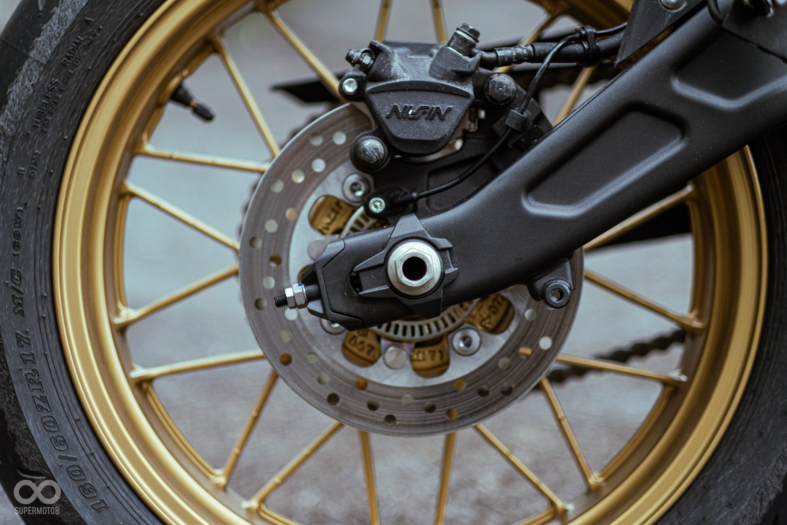 NISSIN單活塞卡鉗配220mm碟盤