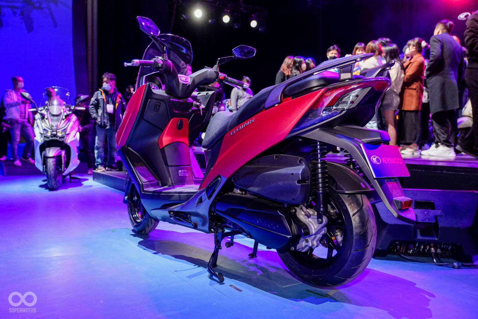 KYMCO G DINK CT憑藉著便利的前踏板吸引不少通勤族喜愛