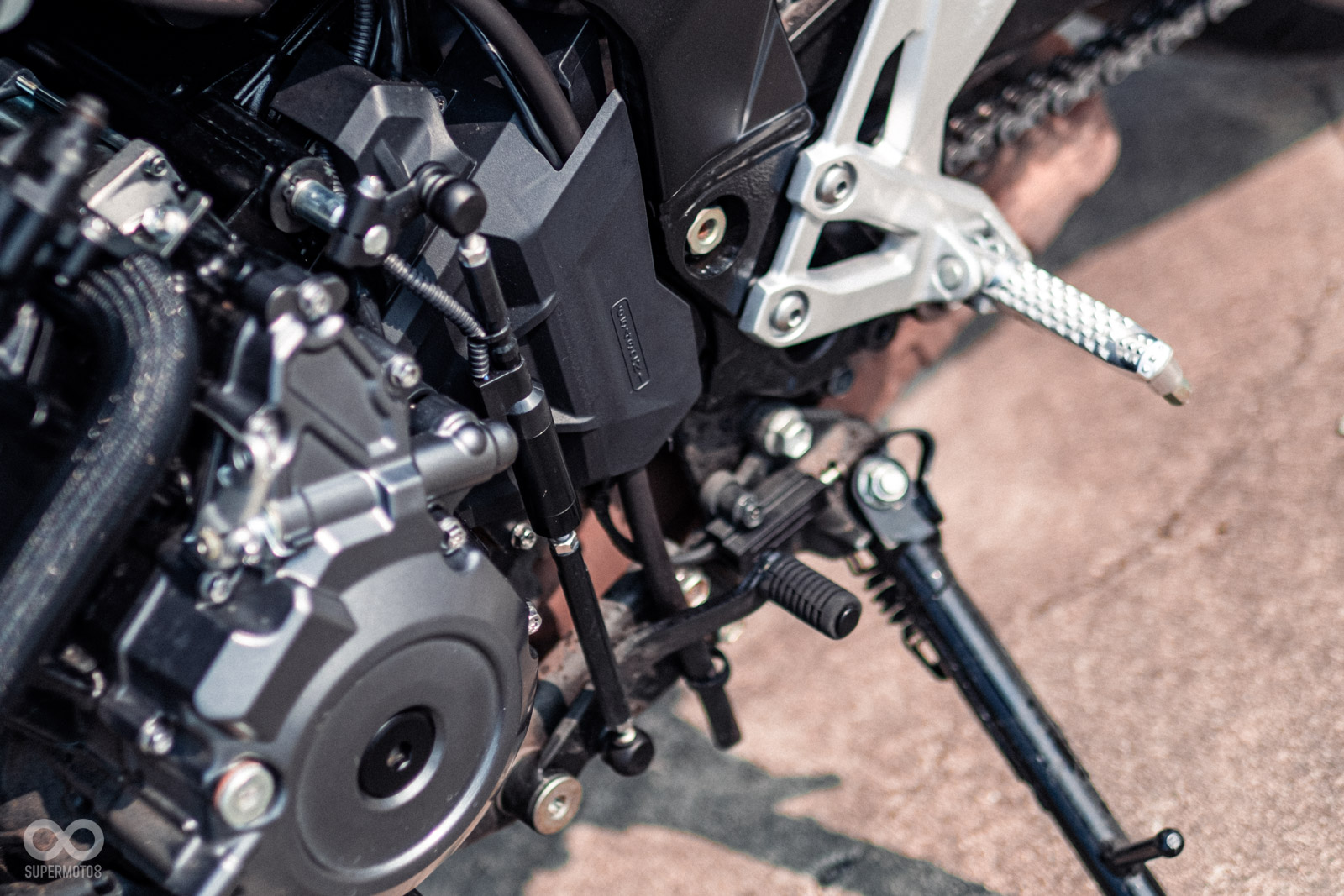 GSX-8S具備進退快排