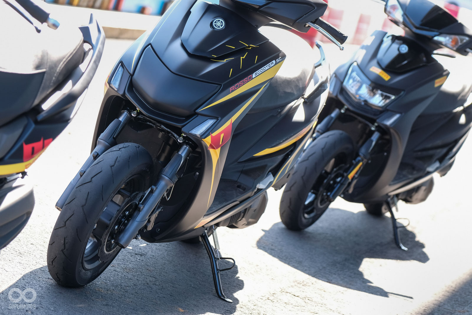 經過了一節的激烈試乘,不少輪胎上仍然看得到胎毛,可見DIABLO ROSSO™ SCOOTER SC的磨耗程度在公路上使用絕對符合經濟效益