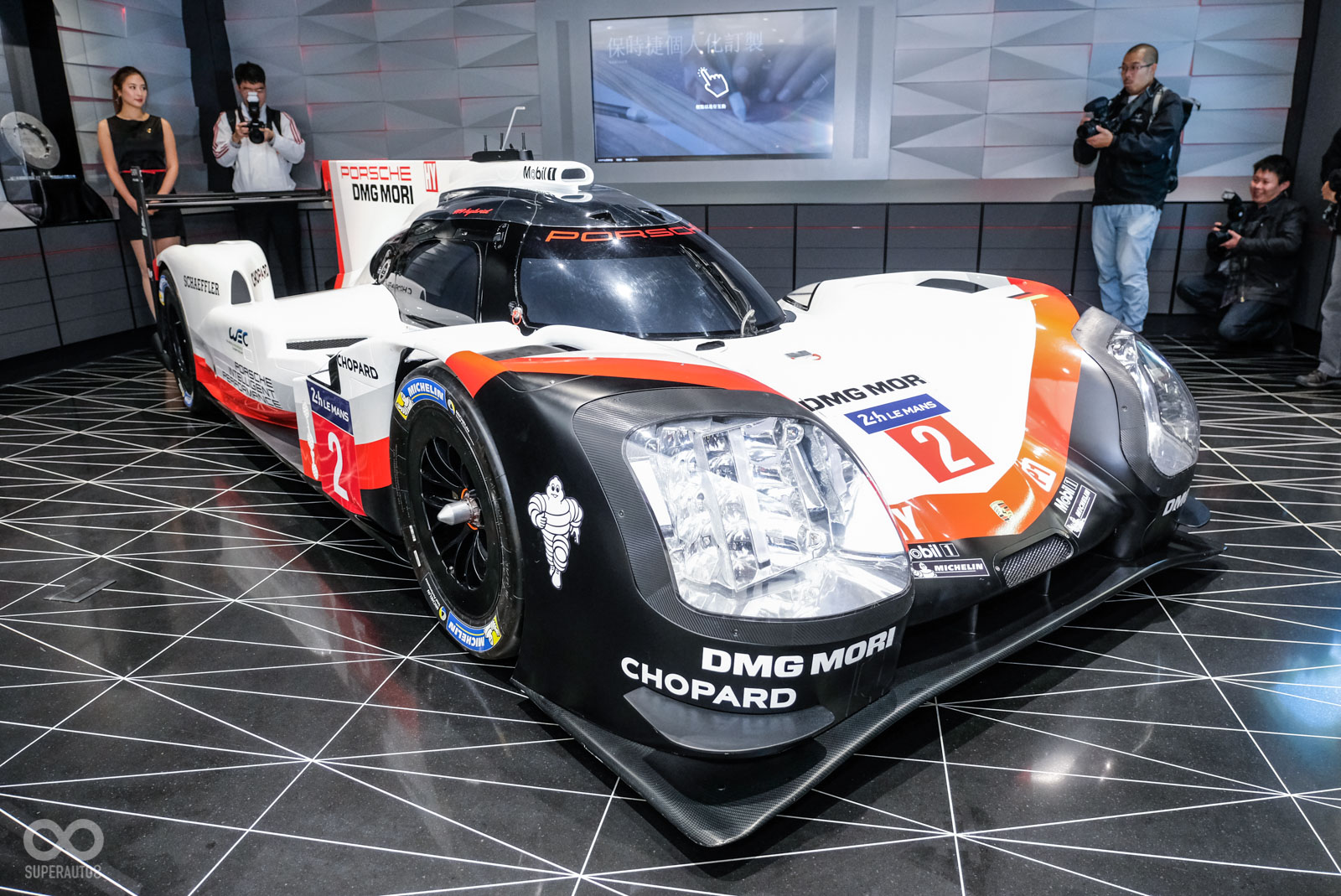 Porsche 935、利曼賽車919 Hybrid於店內驚喜現身,同時這兩輛車也將在台北車展現身