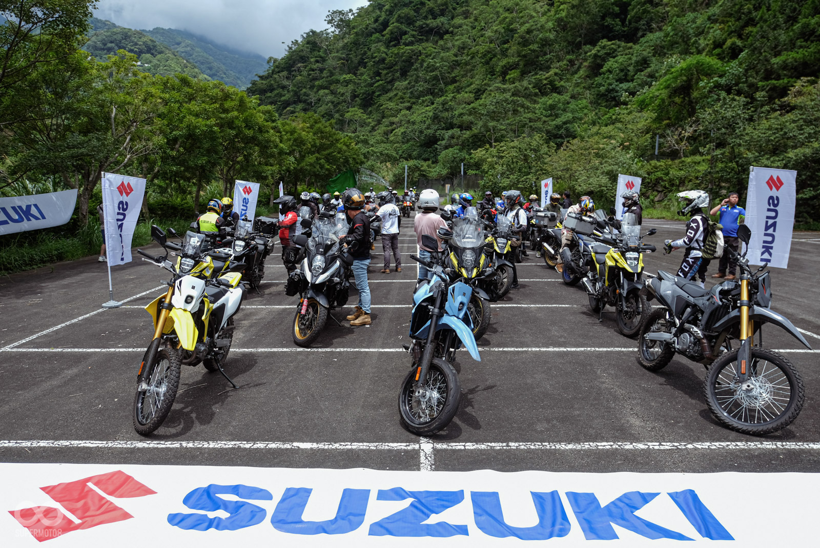 全新 DR-Z4 是睽違20年的大改款車型，全面進化相當有感