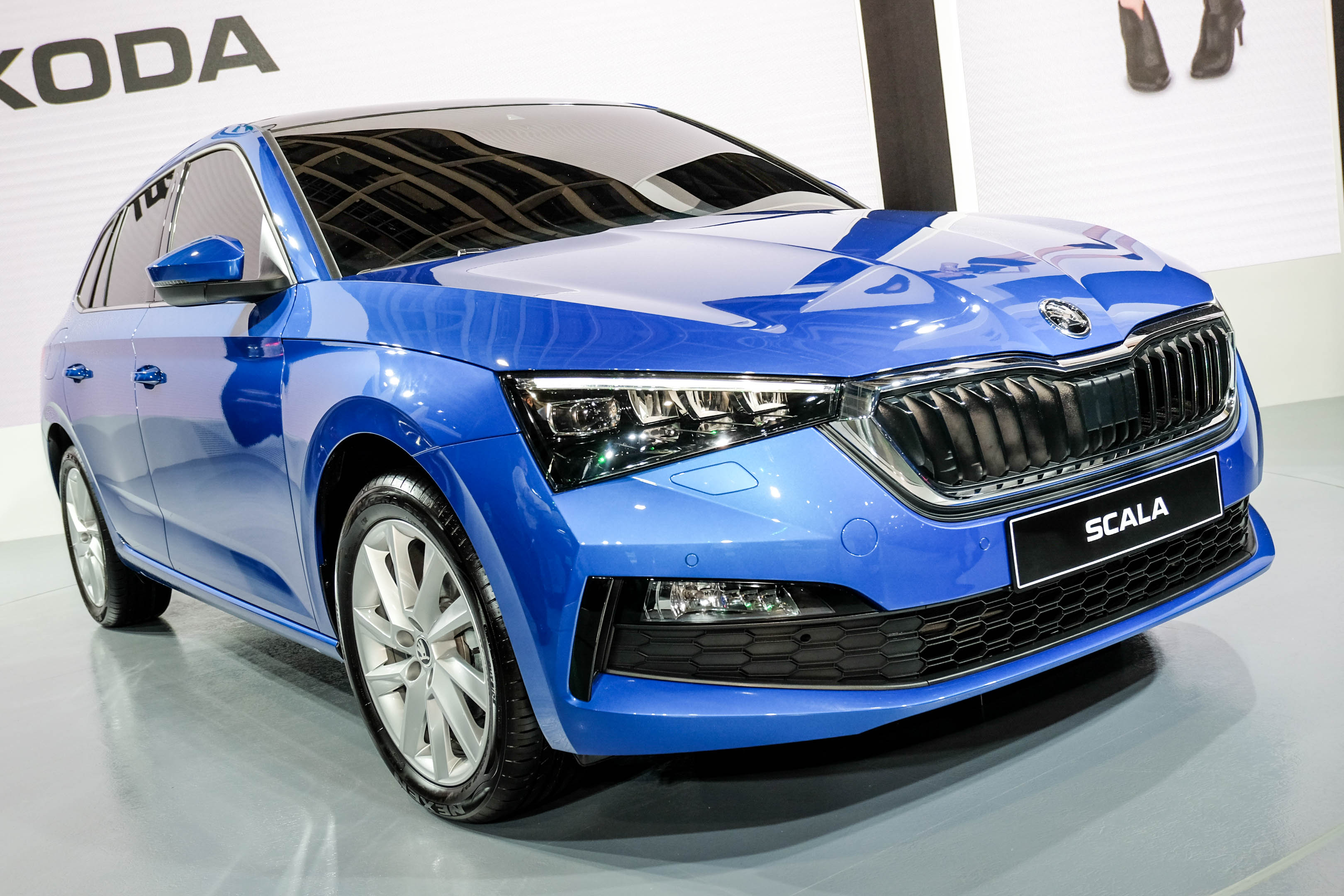 Scala外觀走一貫的SKODA設計風格,並且採用更多的車身摺線,整體看來更年輕、更動感
