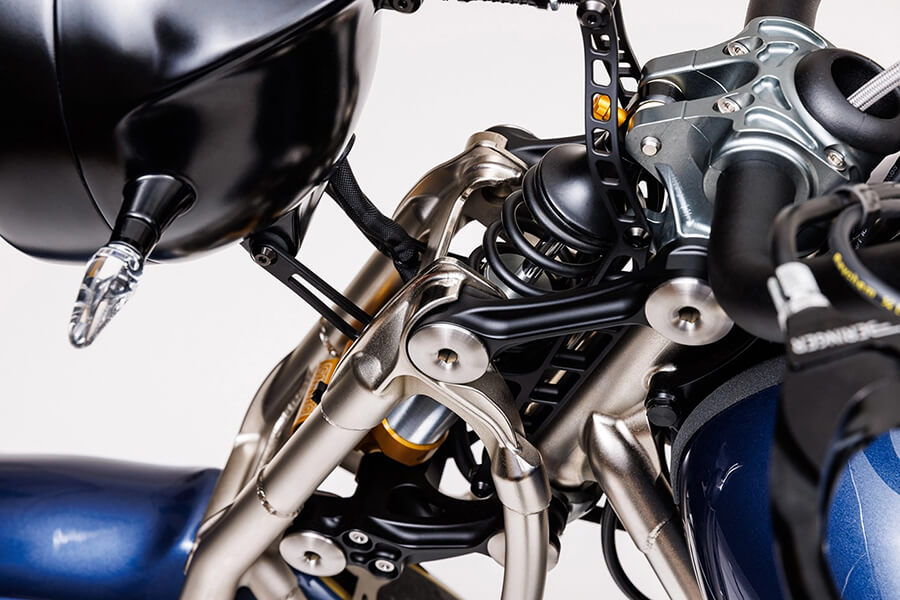 Öhlins全可調前避震