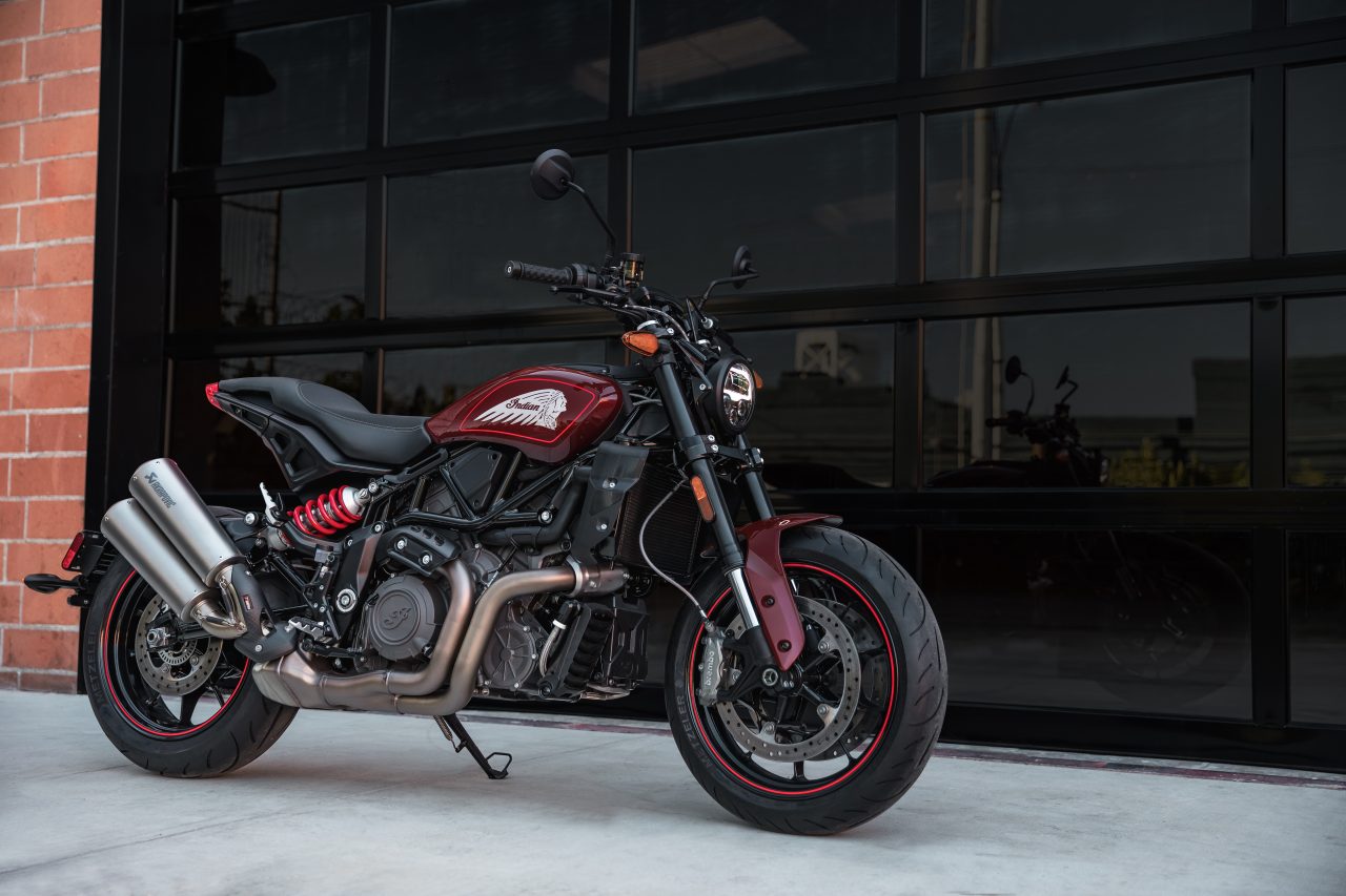 2022 FTR 1200S 經典的印地安圖像