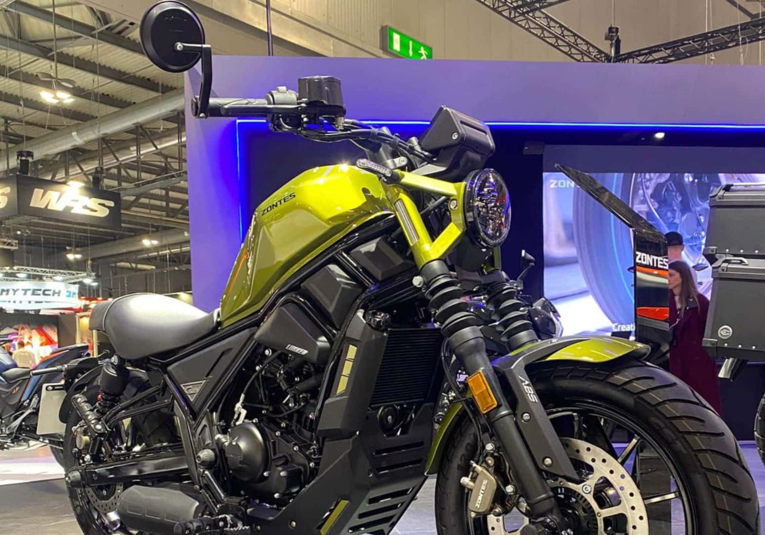 用上了圓形的LED頭燈以及肌肉感的郵箱造型,相信可以吸引不少年輕族群