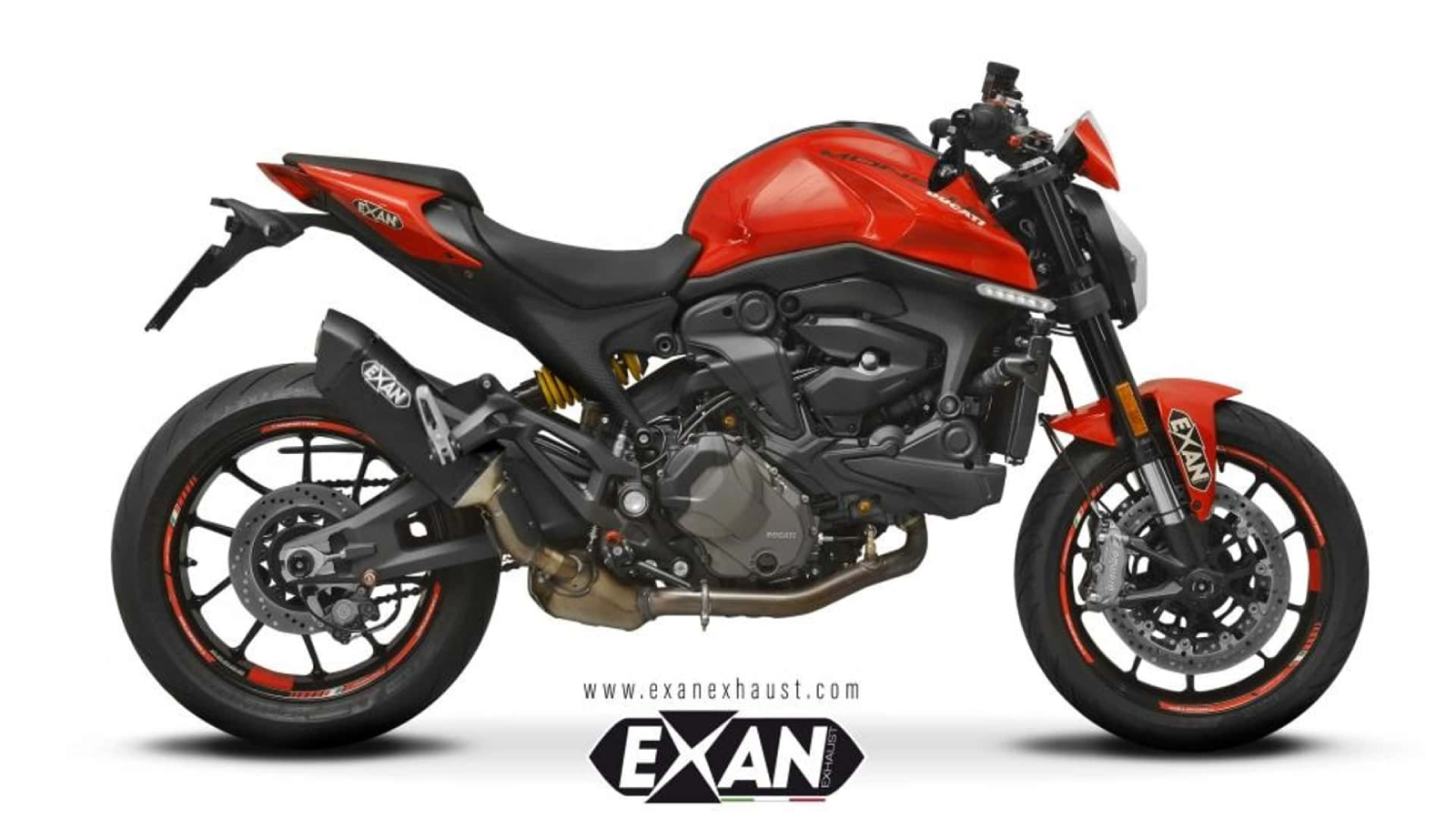 Exan為Ducati Monster打造的排氣管視覺上更為精煉