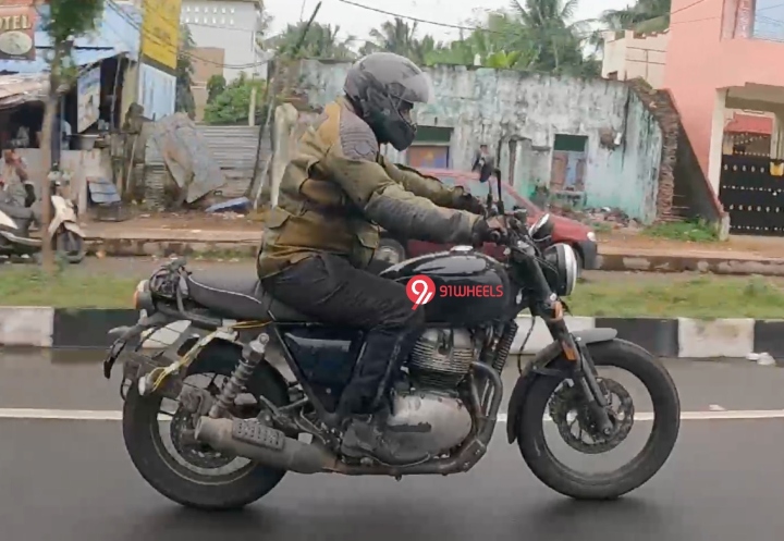 疑似Interceptor Bear 650在街頭測試的間諜照