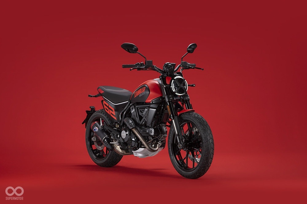 Full Throttle版本多了快排裝置和Termignoni排氣管，CP值大增