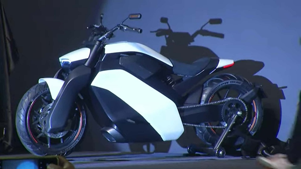 巡航車款的尺碼看起來相當大氣,讓人十分好奇實際規格如何