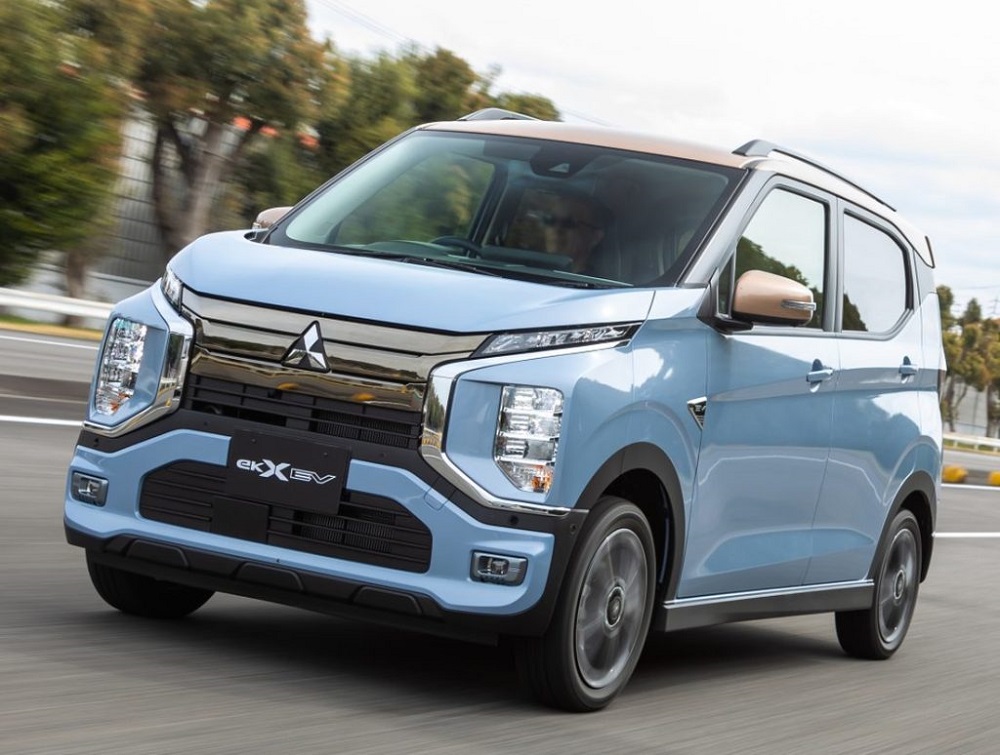 Mistsubishi推出的「eK X EV」整體設計和Sakura十分不同
