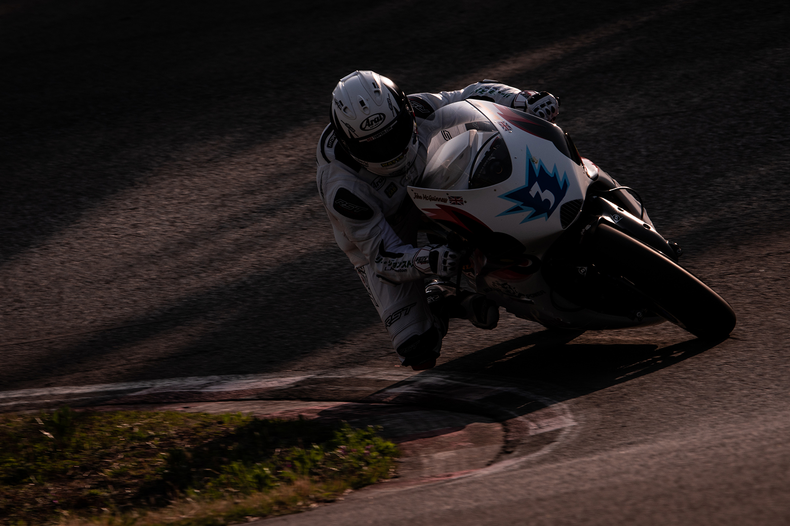 今年的曼島TT正式登場之前，MUGEN Shinden Hachi也在英國多寧頓賽道上曝光亮相