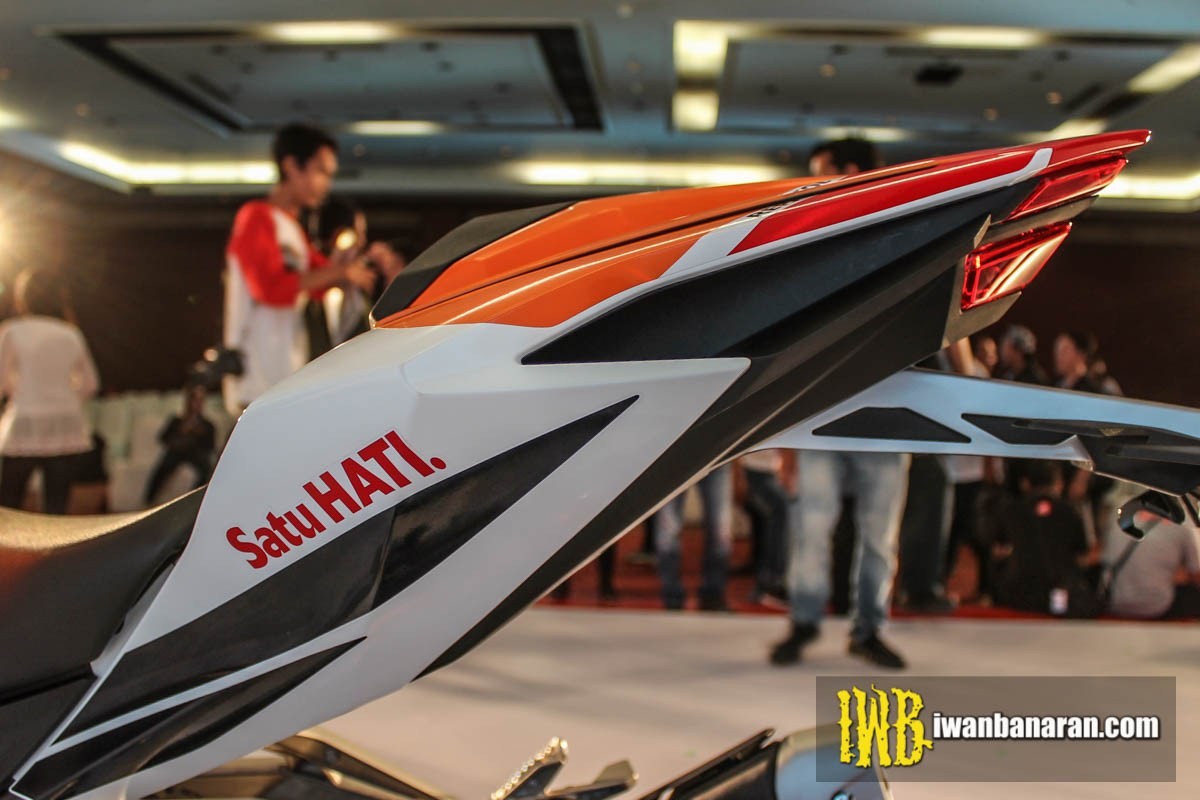 換上單座蓋車尾線條更加銳利，可惜牌架並沒有一並更換，有些美中不足