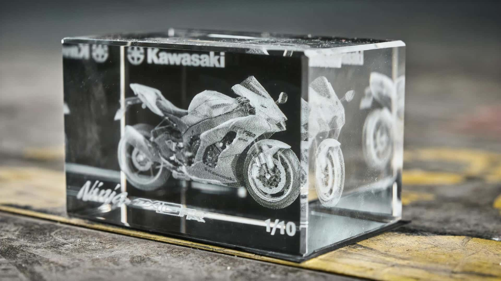 WSBK版還能獲得Kawasaki準備的多樣紀念品