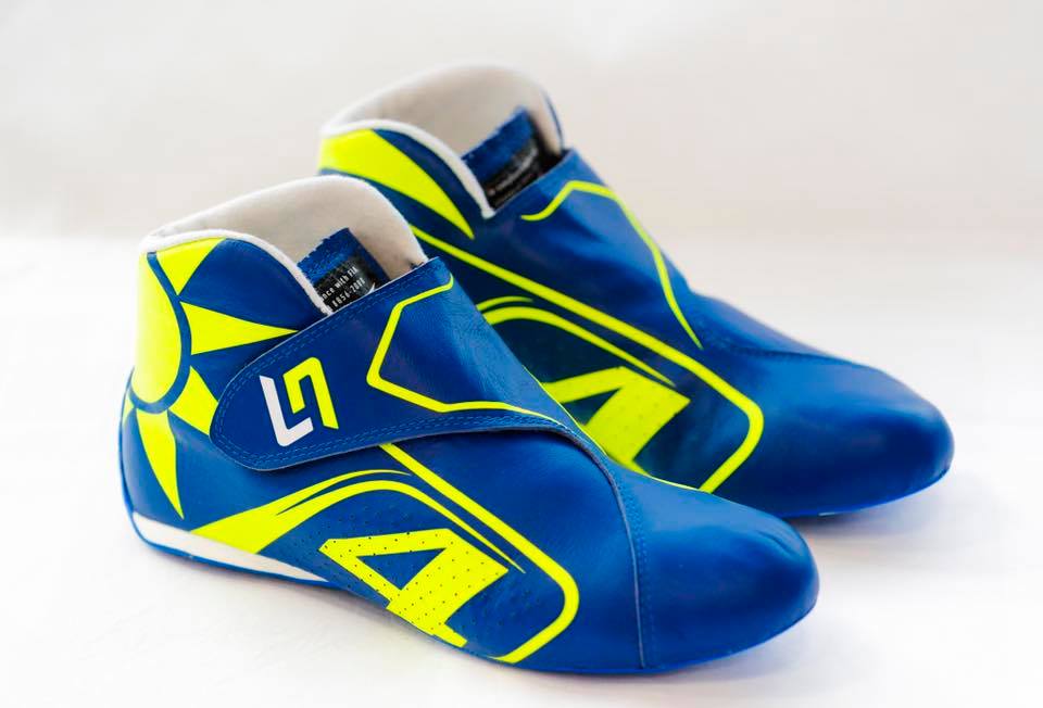 Lando Norris就連車靴也換成VR46的特殊彩繪